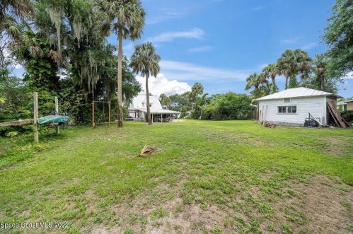 2915 Indian Riv Dr, Cocoa FL 32922-6607 exterior