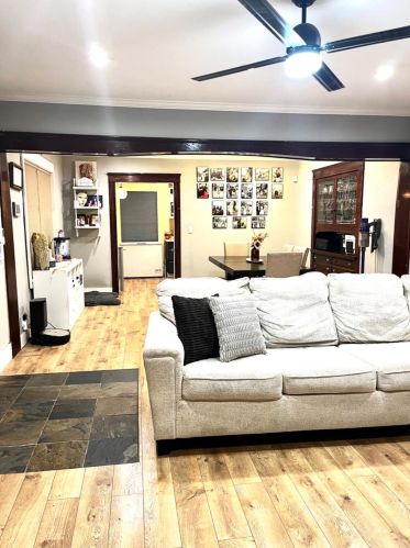 203 Locust Ave, Manteca CA  95337-5451 exterior
