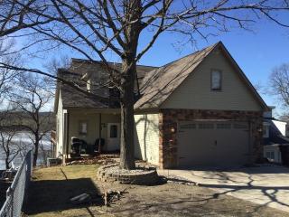 40 Lane 274 Crooked Lk, Fox Lake, IN 46703-8121