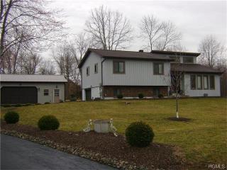 40 Prospect Hill Rd, Wallkill NY  12589-8914 exterior