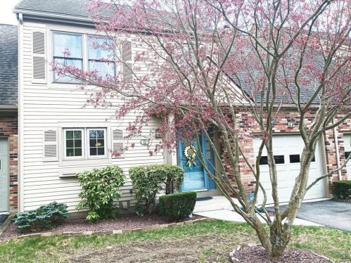 22 Darling Xing, Norwich, CT 06360-6463