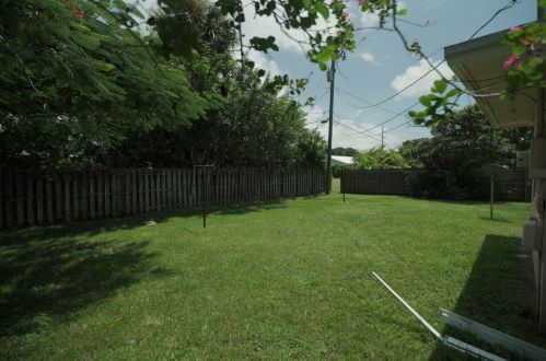 1446 6th Ct, Vero Beach FL  32960-5742 exterior