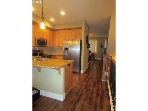 19677 Blackbear Ct, Beaverton, OR 97006-2506