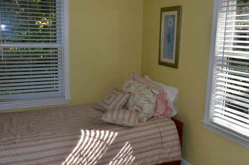 11 Deer Hollow Rd, Plaistow NH  03865-2119 exterior