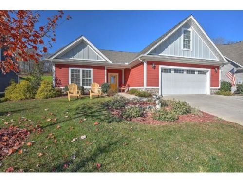 2420 Edinburgh Channel Rd, Kingsport, TN 37664-4672
