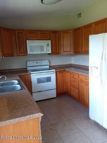 1204 Park Ave, Titusville, FL 32780-3912