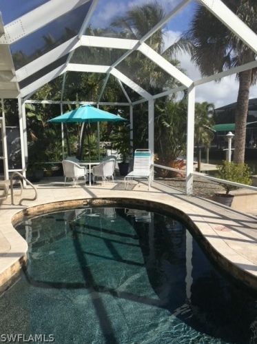 330 Madison Ct, Fort Myers Beach FL  33931-3642 exterior