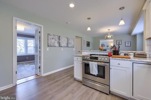 1449 Jill Dr, Hummelstown PA  17036-9005 exterior