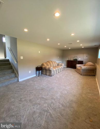 241 Capital Dr, West Deptford NJ  08051-1247 exterior