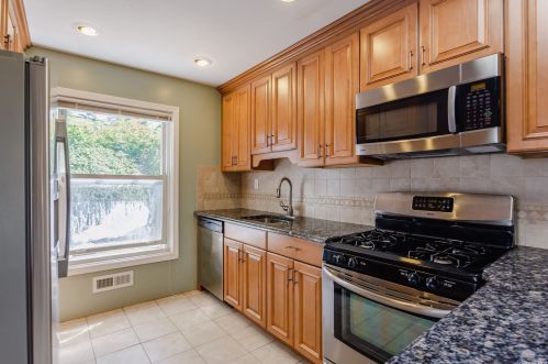 136 Central Park Rd, Hicksville NY 11803-2030 exterior