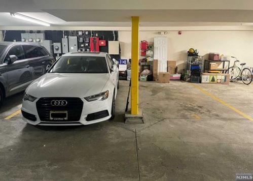 515 Gregory Ave, Union City NJ  07086-5791 exterior