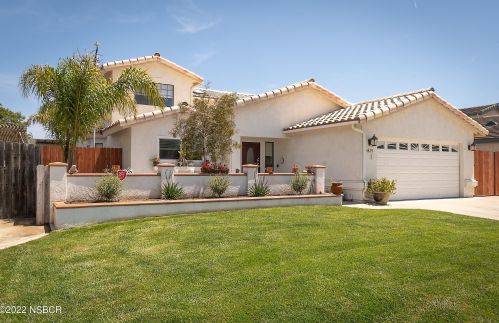 4895 Ruby Crest Ct, Santa Maria, CA 93455-4882