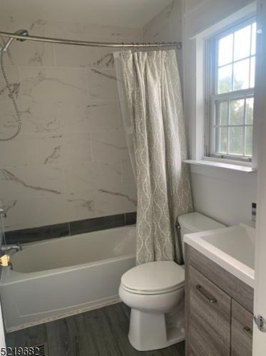 15 Green Heron Dr, Hackettstown NJ  07840-3302 exterior