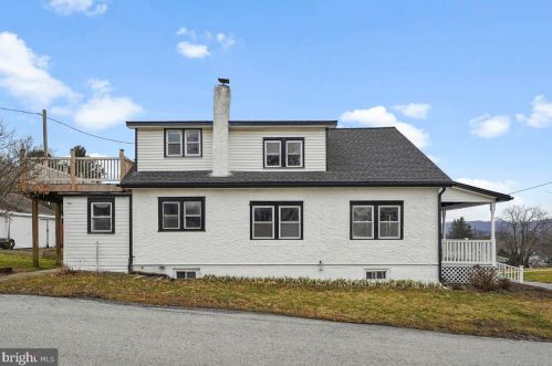 3728 Norwood Ave, Downingtown, PA 19335-2049