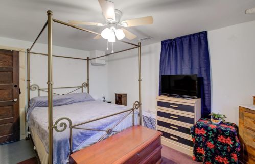 2357 Beechmont Ave, Cincinnati OH 45230-2030 exterior