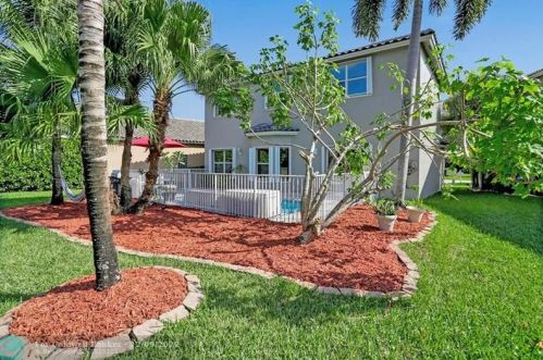 1222 168th Ave, Hollywood FL  33028-1910 exterior