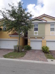 962 Pipers Cay Dr, West Palm Beach FL  33415-4009 exterior