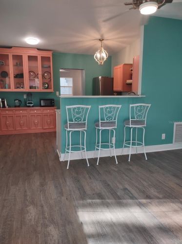 7889 64th St, Pinellas Park FL  33781-2122 exterior