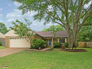 1119 Verlington Dr, Piperton, TN 38017-1183