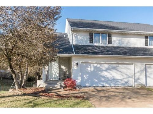 1408 Kodiak Ct, Iowa City, IA 52241-1379
