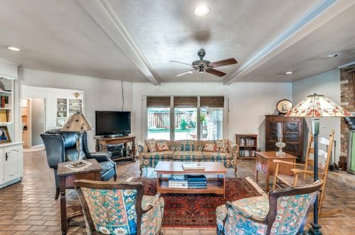 4455 Forest Bend Rd, Dallas TX  75244-6418 exterior