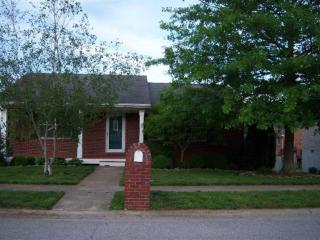 401 Bohicket Rd, Versailles, KY 40390-1490