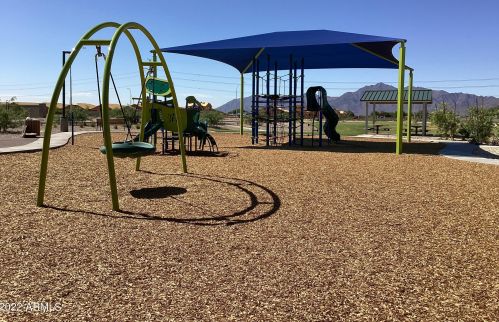 10831 Parkway Dr, Tolleson AZ  85353-4410 exterior