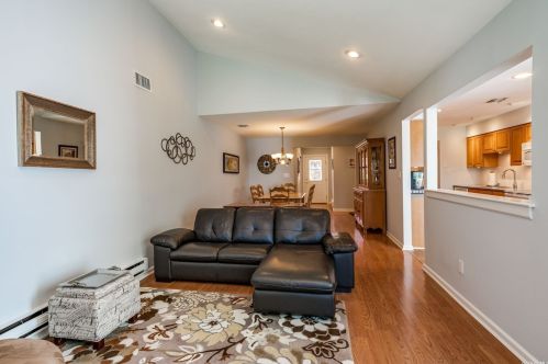 35 Standish Dr, Mount Sinai NY  11766-2621 exterior