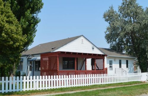 530 K St, Northport, NE 69336-2551