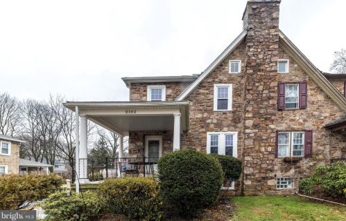 2102 Coles Blvd, Norristown, PA 19401-1935