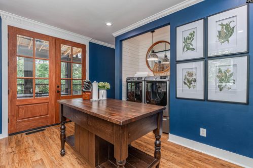 210 Efird St, Lexington SC  29072-3520 exterior