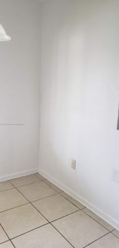 8287 27th St, Hollywood FL  33025-7410 exterior