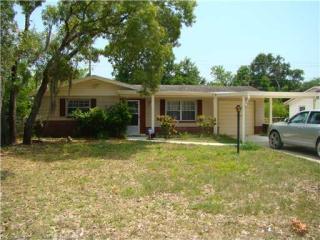 4430 Beacon Square Dr, Tarpon Springs, FL 34691-1750