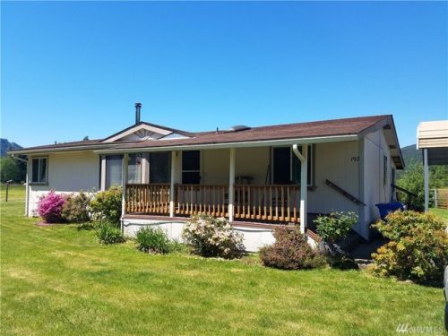 192 Waterloo Rd, Glenoma, WA 98336-9756