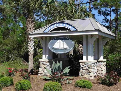 37 Endevor Dr, Ochlockonee Bay FL  32346-2754 exterior