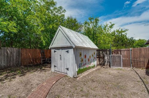 1511 Walnut Grv Rd, Midlothian TX  76065-4749 exterior