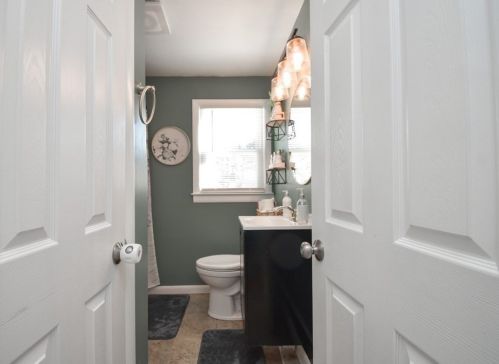 5 Irene St, Springfield MA  01108-3532 exterior