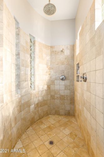 9183 Mtn Spg Rd, Scottsdale AZ 85255-6623 exterior