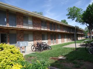 1854 Claflin Rd, Manhattan KS  66502-3457 exterior