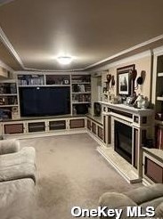 22 Woods Ln, South Setauket, NY 11720-2518