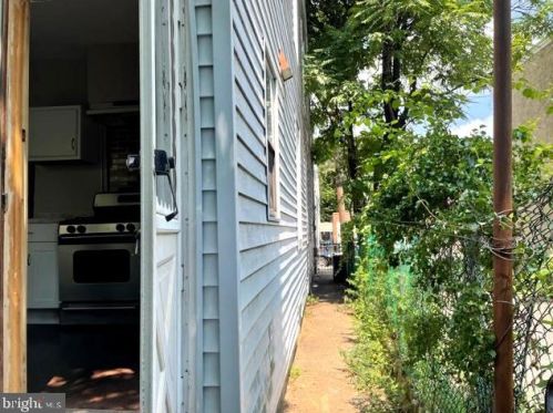 1040 Liberty St, Camden NJ  08104-1146 exterior