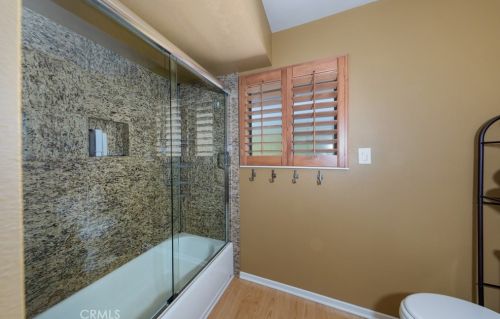 1672 Smiley Heights Dr, Redlands CA  92373-6533 exterior