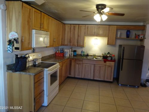 2407 Beverly Dr, Tucson, AZ 85719-7036