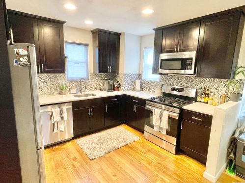 10264 188th St, Jamaica, NY 11423-3112