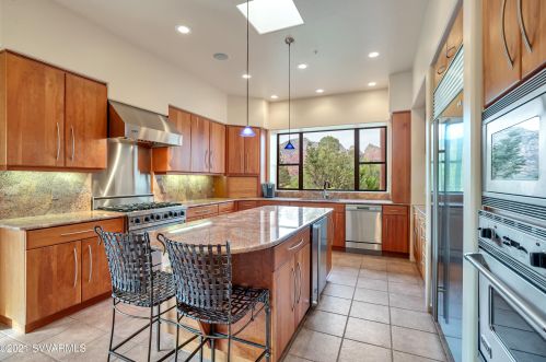 70 Calle Irena, Sedona AZ 86336-4769 exterior