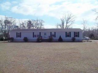 124 Meadow View Ln, Foneswood, VA 22572-3456
