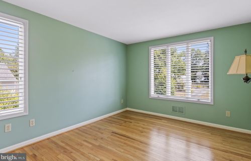144 Oldbury Dr, Wilmington DE  19808-1420 exterior