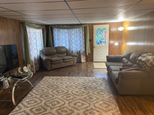 341 17th St, Waumandee, WI 54622-7159