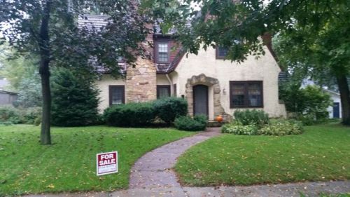 336 Columbia Cir, Waterloo, IA 50701-3032
