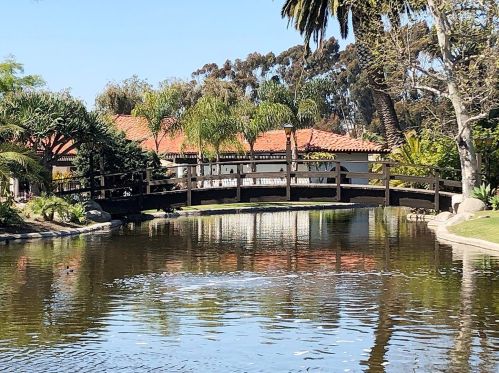 3302 Don Tomaso Dr, Carlsbad CA  92010-3951 exterior